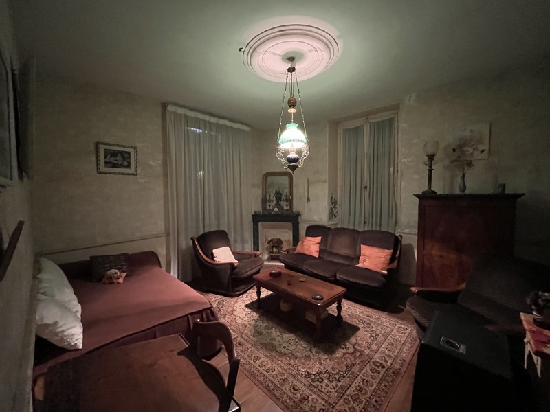 Vente Maison VARAIGNES - 7 pièces -225 m² - (24360)