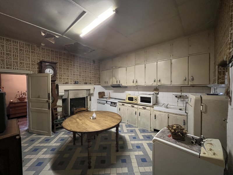 Vente Maison VARAIGNES - 7 pièces -225 m² - (24360)