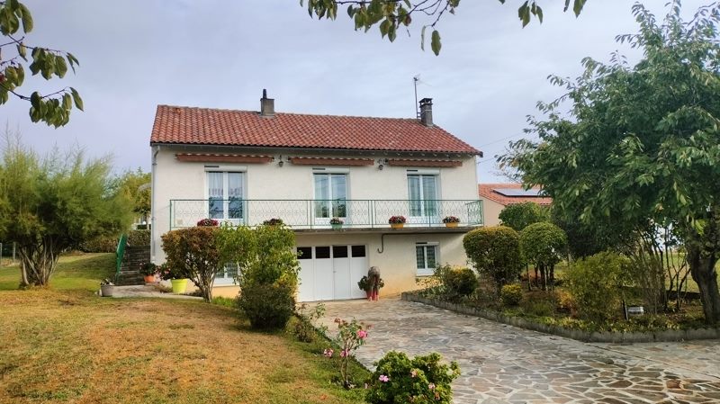 Vente Maison NONTRON - 4 pièces -98 m² - (24300)