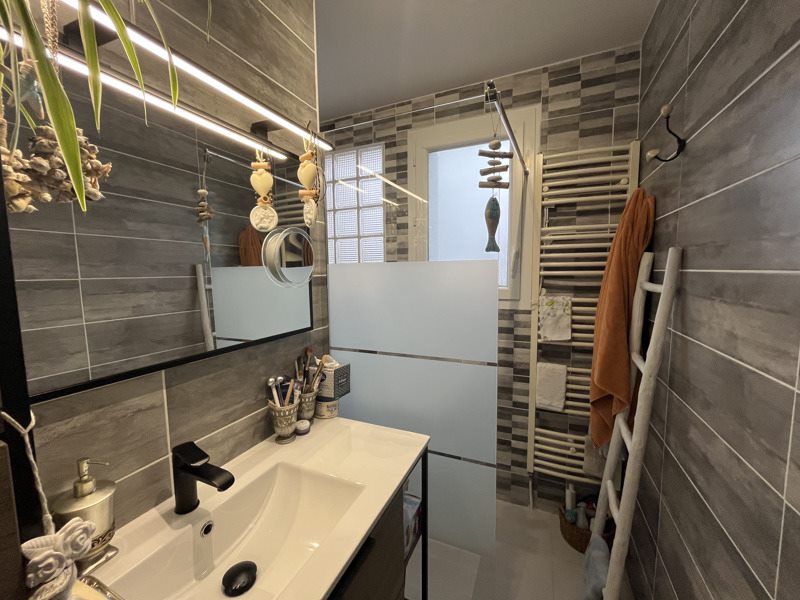 Vente Maison NONTRON - 5 pièces -107 m² - (24300)