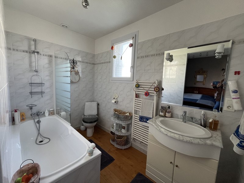 Vente Maison NONTRON - 5 pièces -107 m² - (24300)