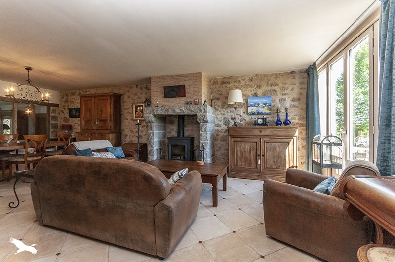 Vente Maison PIEGUT PLUVIERS - 6 pièces -223 m² - (24360)