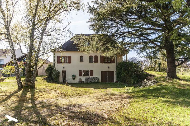 Vente Maison PIEGUT PLUVIERS - 7 pièces -160 m² - (24360)