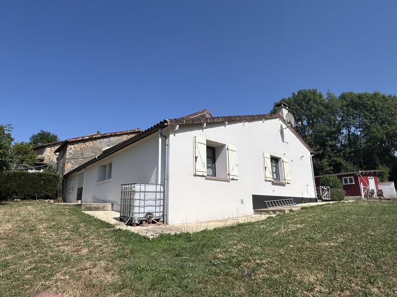 Vente Maison SOUDAT - 4 pièces -140 m² - (24360)