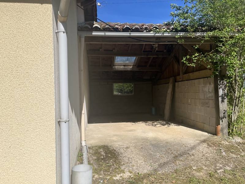 Vente Maison BUSSIERE BADIL - 5 pièces -110 m² - (24360)