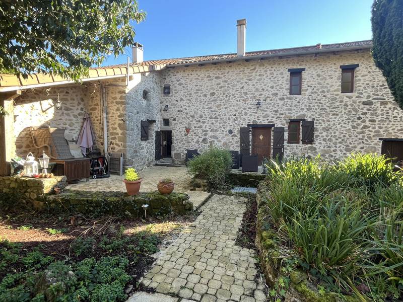 Vente Maison CHAMPNIERS ET REILHAC - 7 pièces -189 m² - (24360)