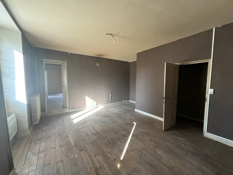 Vente Maison ST MARTIAL DE VALETTE - 6 pièces -157 m² - (24300)