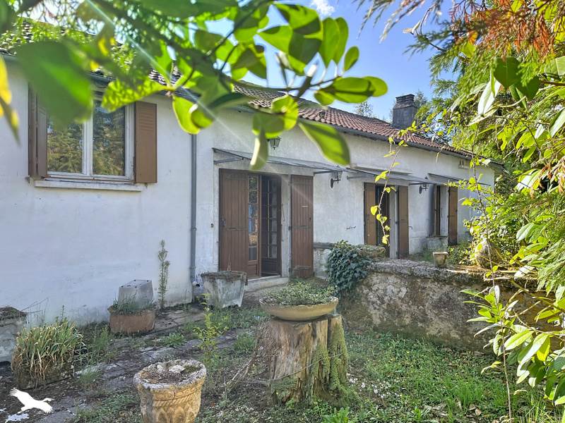 Vente Maison ST MARTIAL DE VALETTE - 9 pièces -190 m² - (24300)