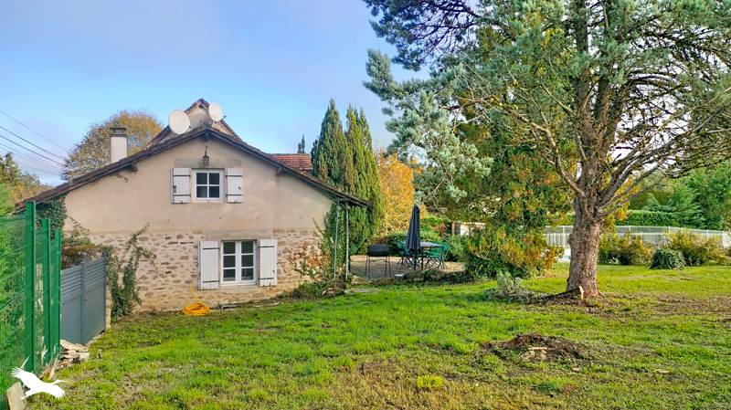 Vente Maison Saint-Saud-Lacoussière - 6 pièces -110 m² - (24470)