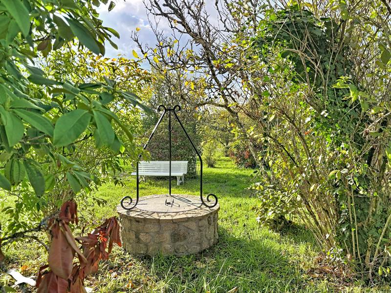 Vente Maison Saint-Saud-Lacoussière - 6 pièces -97 m² - (24470)
