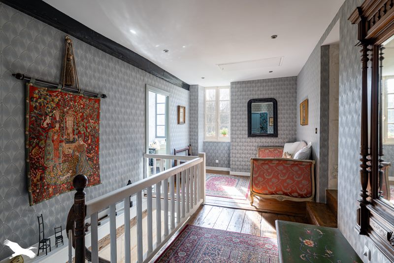 Vente Maison ST CESAIRE - 10 pièces -270 m² - (17770)