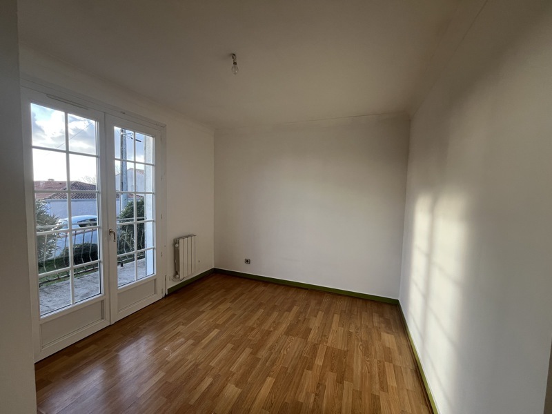 Vente Maison FONTCOUVERTE - 3 pièces -72 m² - (17100)