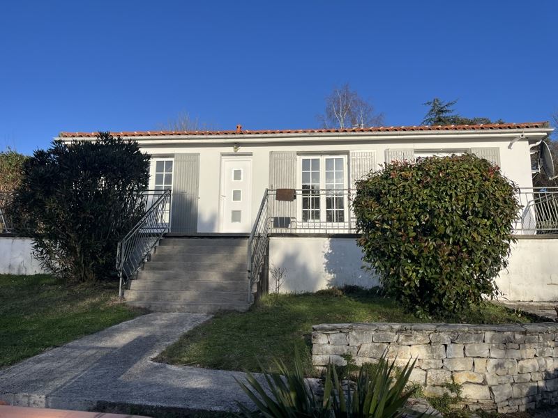 Vente Maison FONTCOUVERTE - 3 pièces -72 m² - (17100)
