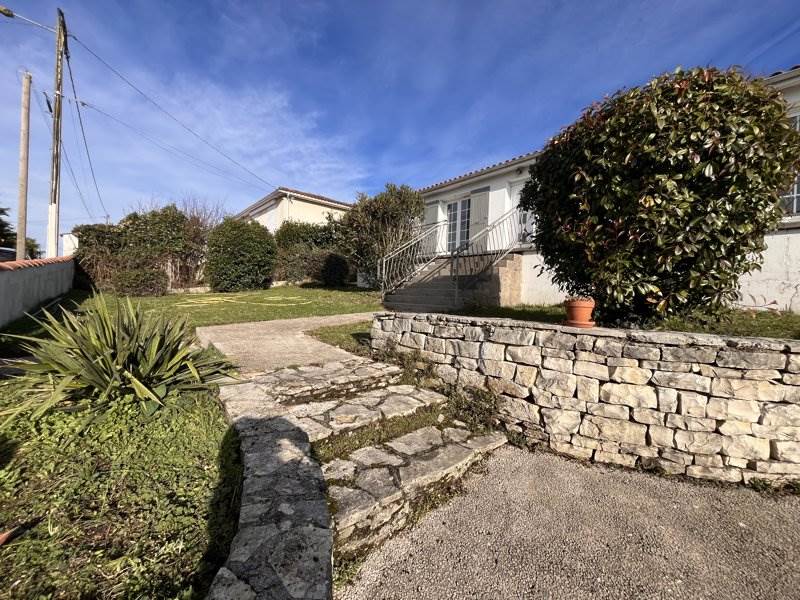 Vente Maison FONTCOUVERTE - 3 pièces -72 m² - (17100)