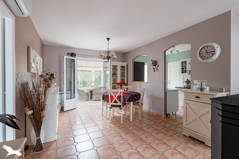 Vente Maison SAINTES - 5 pièces -106 m² - (17100)