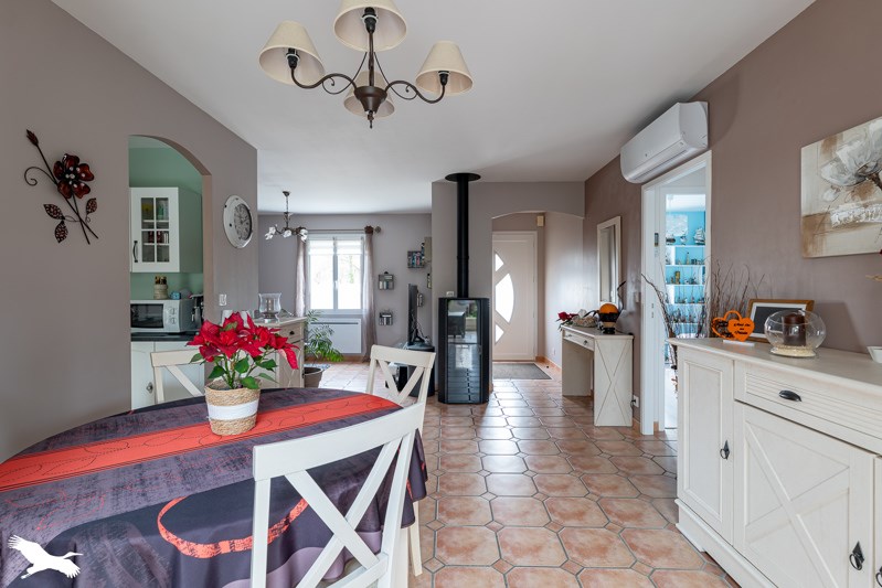 Vente Maison SAINTES - 5 pièces -106 m² - (17100)