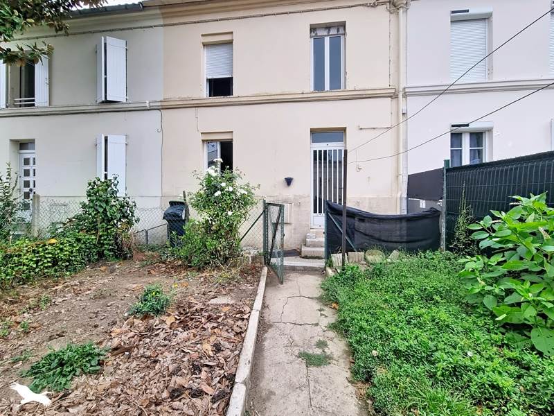 Maison 3 pièces 47 m² · à Saintes · 47 m² · 75 936 €