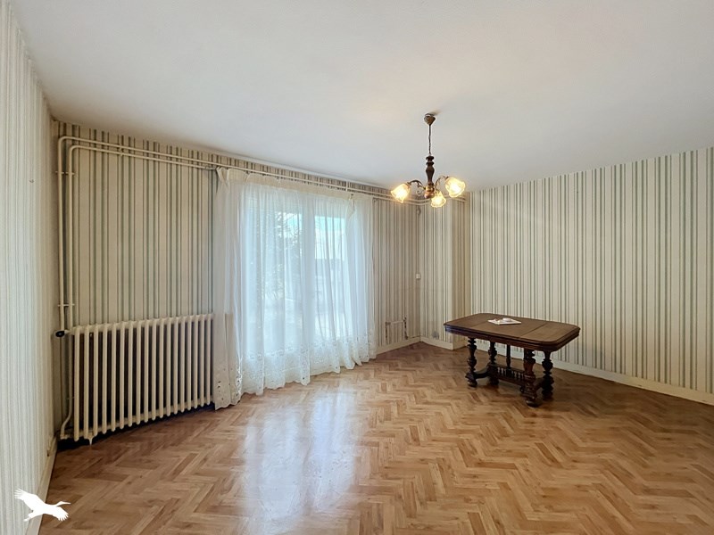 Vente Maison Chaniers - 6 pièces -91 m² - (17610)