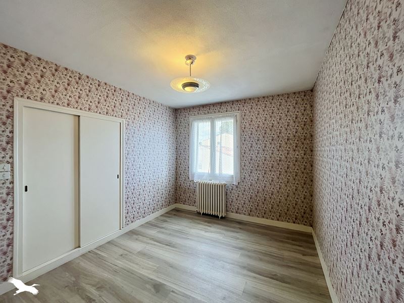 Vente Maison Chaniers - 6 pièces -91 m² - (17610)