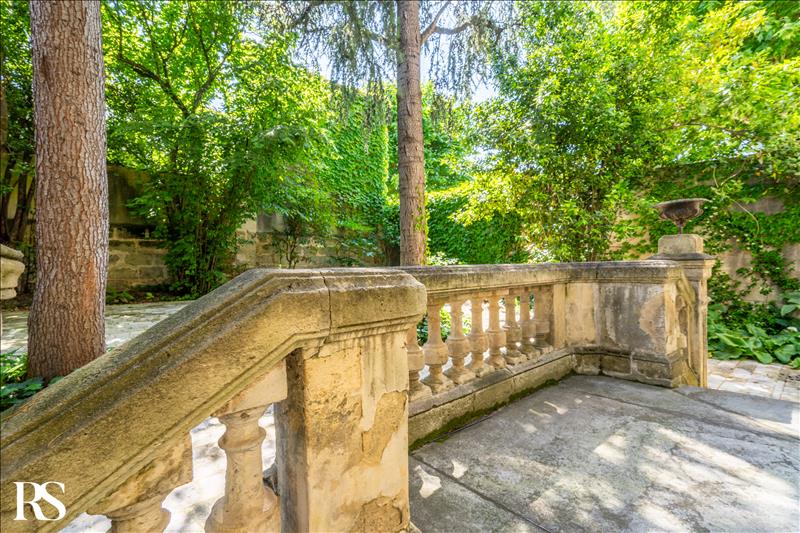 Vente Maison BORDEAUX - 14 pièces -294 m² - (33100)
