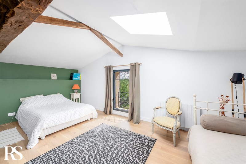 Vente Maison IZON - 7 pièces -330 m² - (33450)