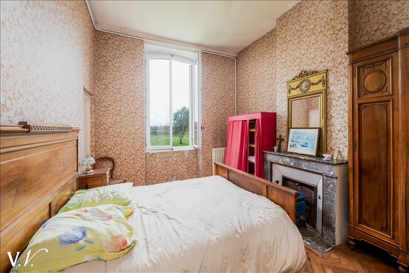 Vente Maison ARTIGUES PRES BORDEAUX - 16 pièces -488 m² - (33370)