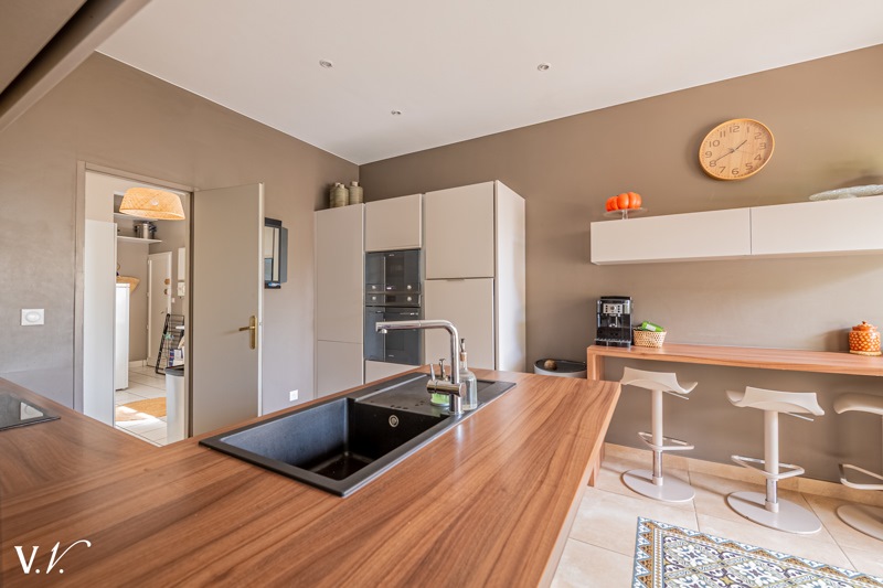 Vente Maison BORDEAUX - 6 pièces -197 m² - (33200)