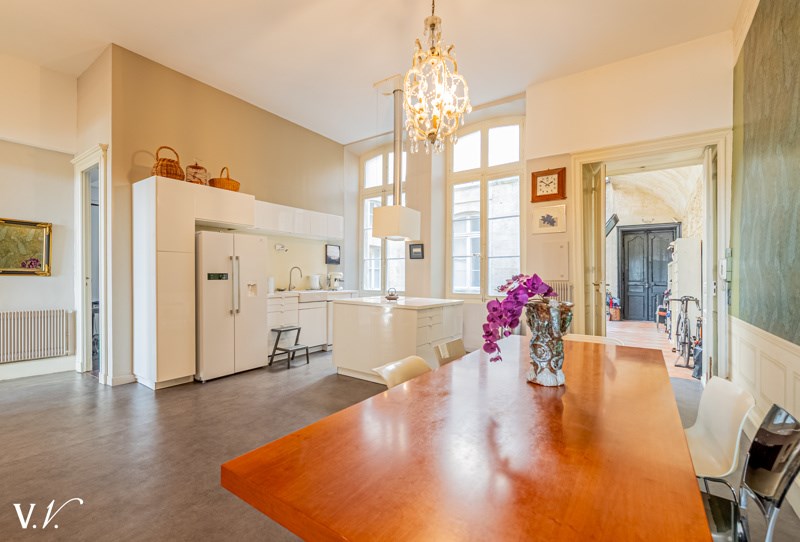 Vente Appartement BORDEAUX - 4 pièces -182 m² - (33000)