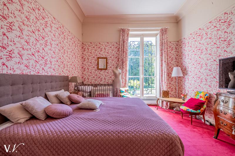 Vente Château LEOGNAN - 12 pièces -600 m² - (33850)