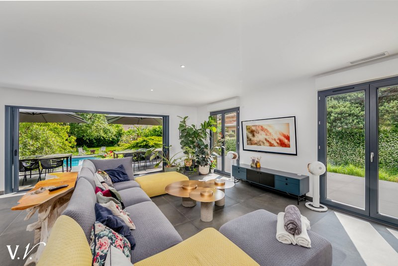 Vente Maison EYSINES - 8 pièces -264 m² - (33320)