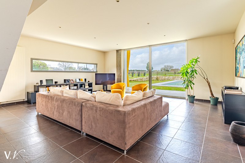 Vente Maison ST LOUBES - 7 pièces -250 m² - (33450)