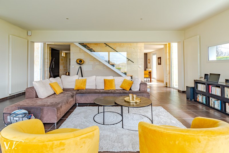 Vente Maison ST LOUBES - 7 pièces -250 m² - (33450)