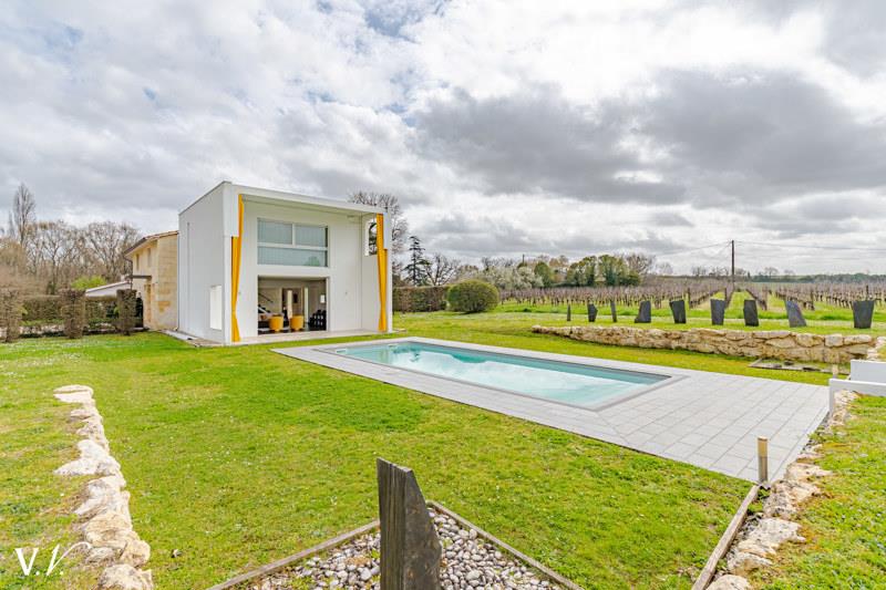 Vente Maison ST LOUBES - 7 pièces -250 m² - (33450)
