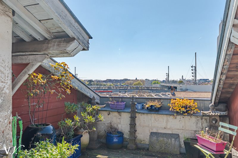 Vente Appartement BORDEAUX - 6 pièces -200,6 m² - (33000)