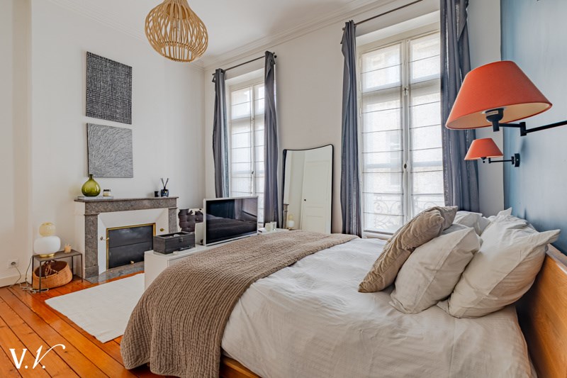 Vente Maison BORDEAUX - 8 pièces -240 m² - (33000)