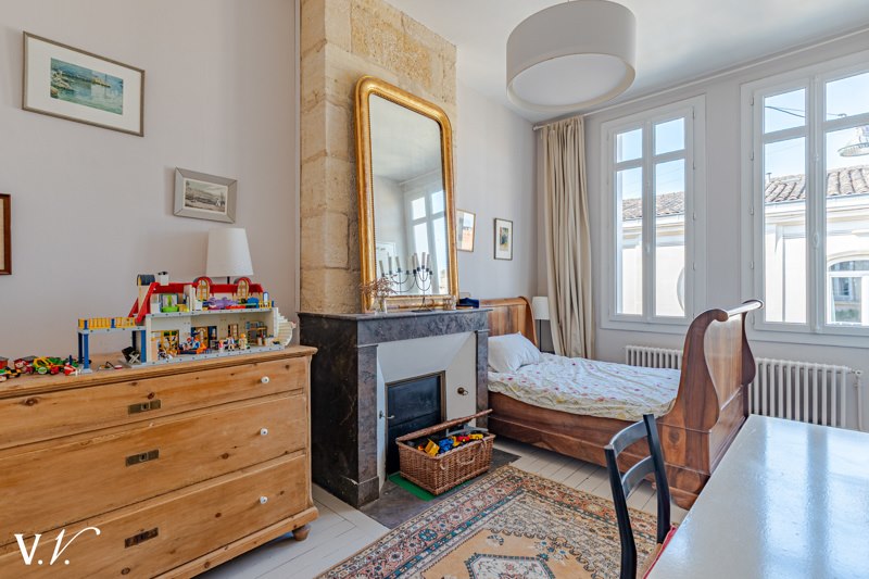 Vente Maison BORDEAUX - 6 pièces -208 m² - (33000)