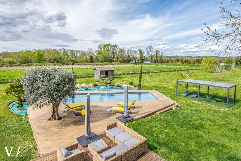 Vente Maison Izon - 7 pièces -330 m² - (33450)