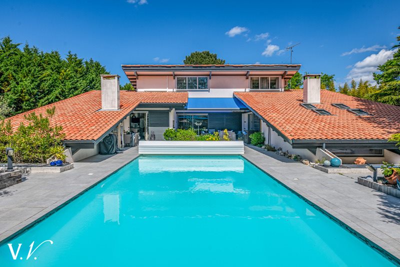 Vente Maison BISCARROSSE - 8 pièces -284 m² - (40600)