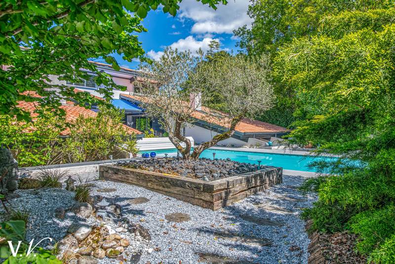 Vente Maison BISCARROSSE - 8 pièces -284 m² - (40600)
