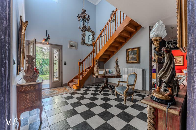 Vente Maison BELIN BELIET - 8 pièces -269 m² - (33830)