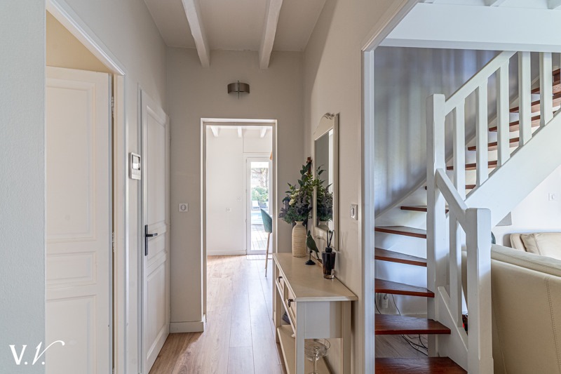 Vente Maison SANGUINET - 7 pièces -201 m² - (40460)