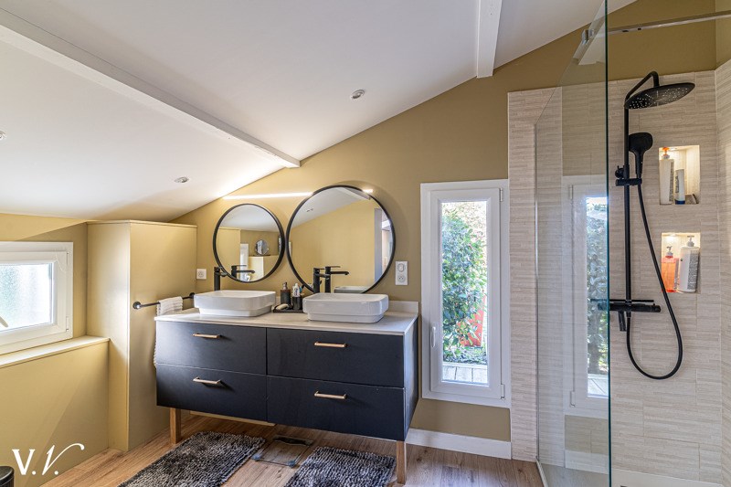 Vente Maison SANGUINET - 7 pièces -201 m² - (40460)