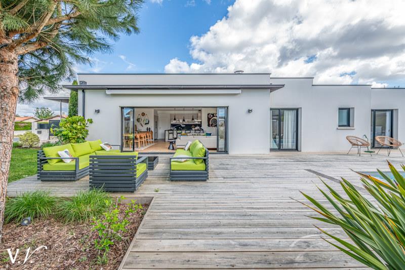 Vente Maison GUJAN MESTRAS - 6 pièces -150 m² - (33470)