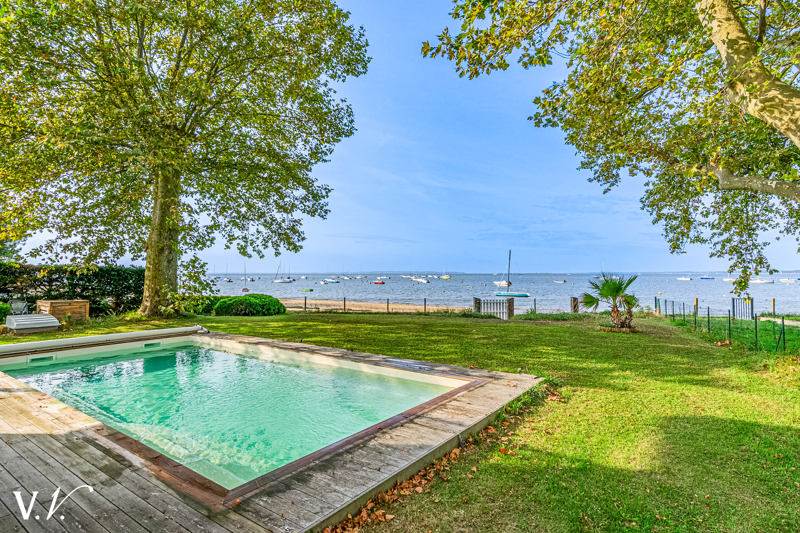 Vente Maison ARES - 6 pièces -221 m² - (33740)