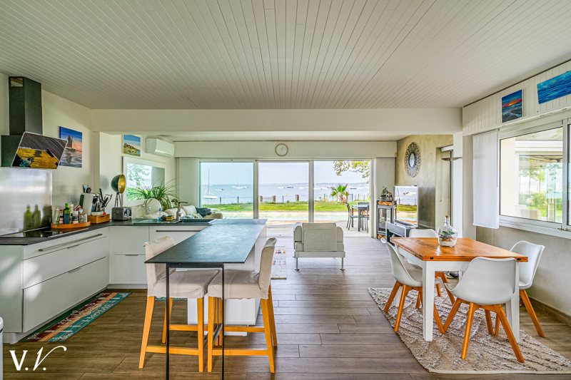 Vente Maison ARES - 6 pièces -221 m² - (33740)
