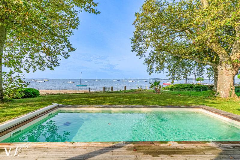 Vente Maison ARES - 6 pièces -221 m² - (33740)