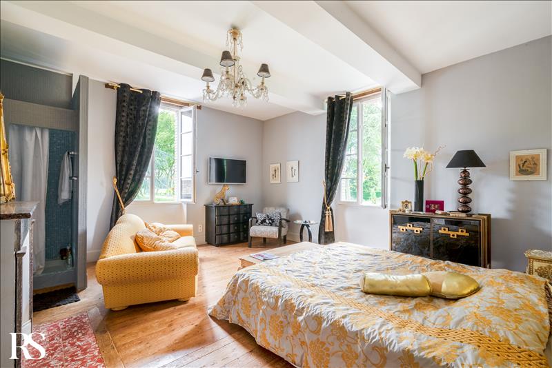 Vente Maison LISLE SUR TARN - 11 pièces -291 m² - (81310)