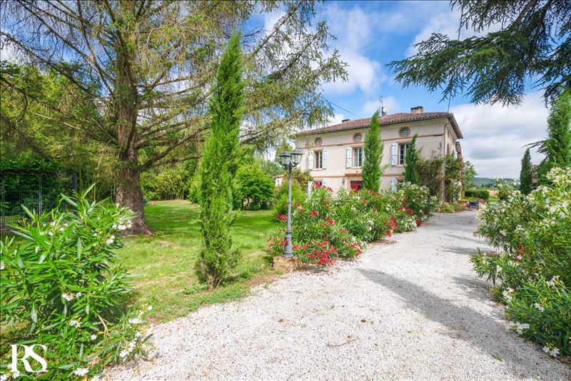 Vente Maison LISLE SUR TARN - 11 pièces -291 m² - (81310)