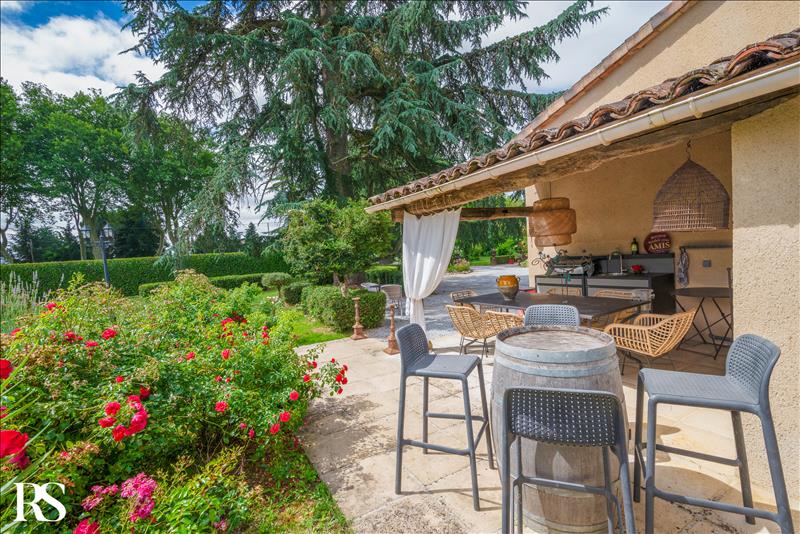 Vente Maison LISLE SUR TARN - 11 pièces -291 m² - (81310)