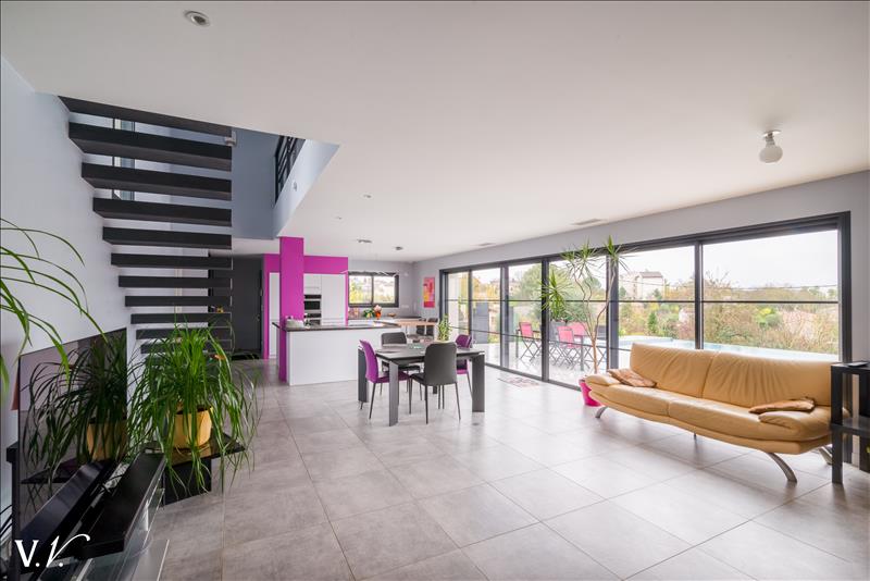 Vente Maison MONTASTRUC LA CONSEILLERE - 5 pièces -175 m² - (31380)